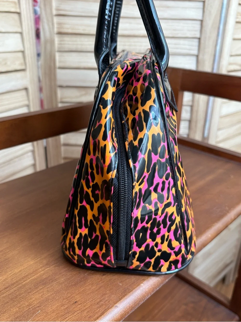VTG Y2K Betseyville by Betsey Johnson Cheetah Leopard Makeup Toiletry Bag